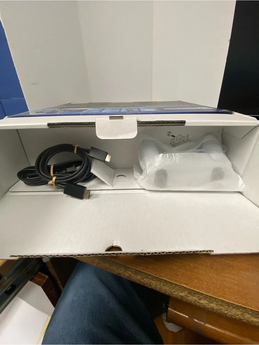 Sony PS5 Fortnite flowering chaos bundle Digital 825GB new in open box, WHITE